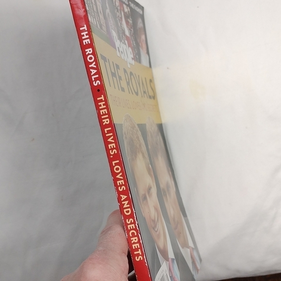 The Royals People special magazine - Picture 4 of 11